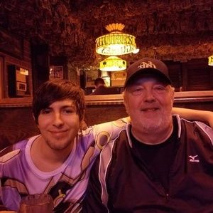 Meet your Posher, Eric